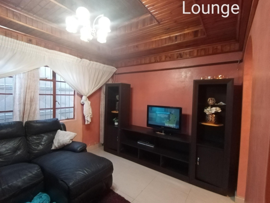 3 Bedroom Property for Sale in Mdantsane Nu 2 Eastern Cape